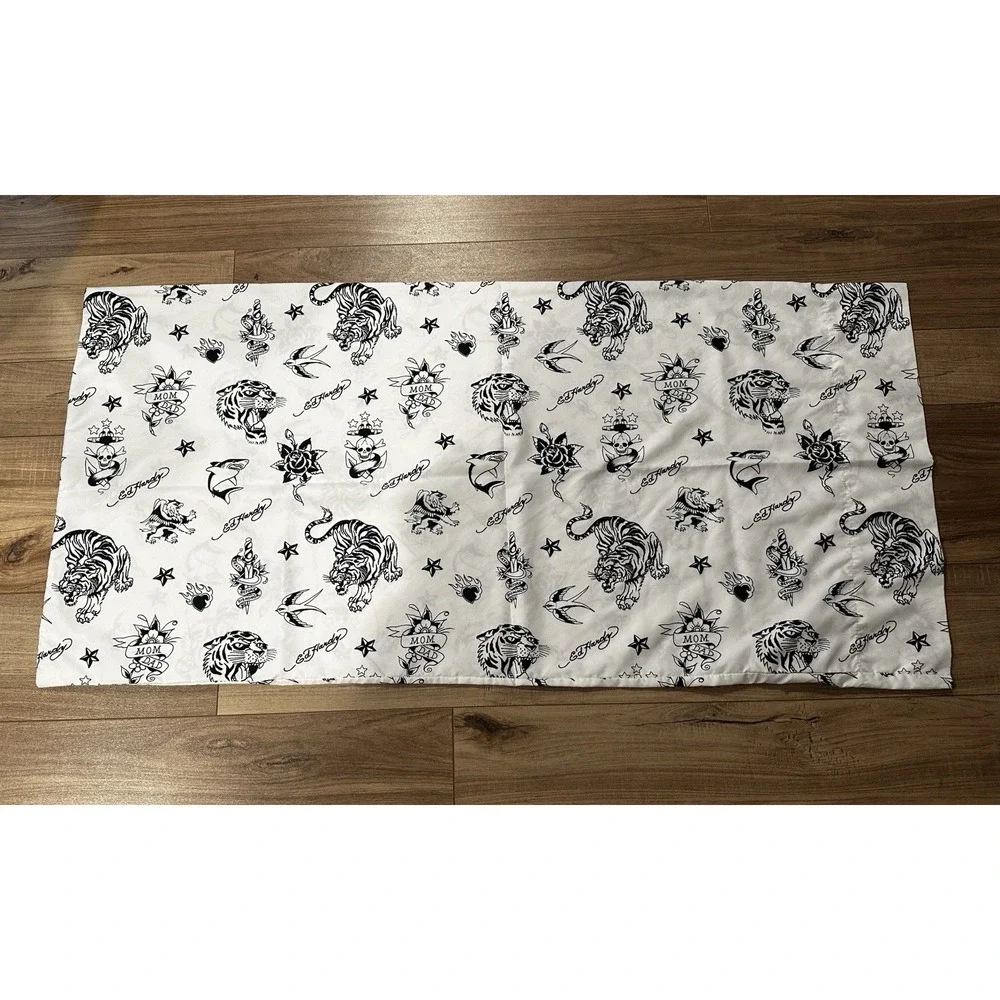 Set of 2 Ed Hardy Tiger Tattoo‎ King Pillowcases 20x40 Black White Y2K